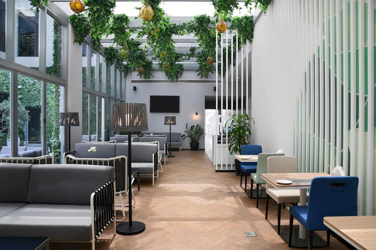 Lemon Tree Hotel, Jumeirah Дубай Экстерьер фото