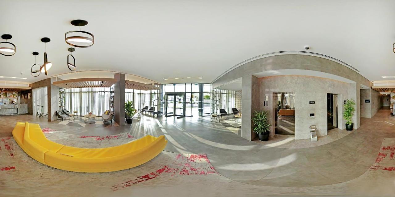 Lemon Tree Hotel, Jumeirah Дубай Экстерьер фото